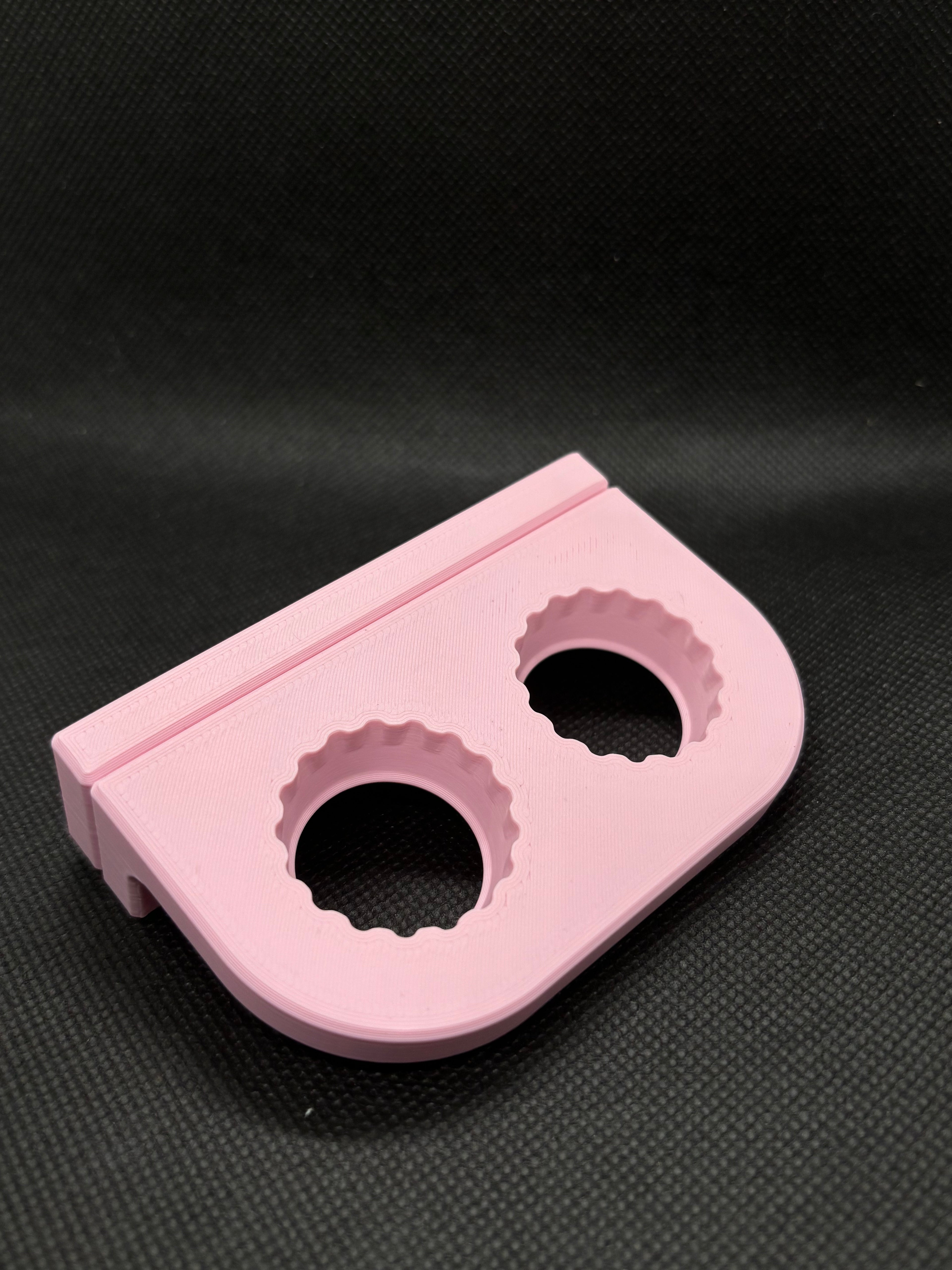 Magnetic Double Bottle Cap Feeding Ledge