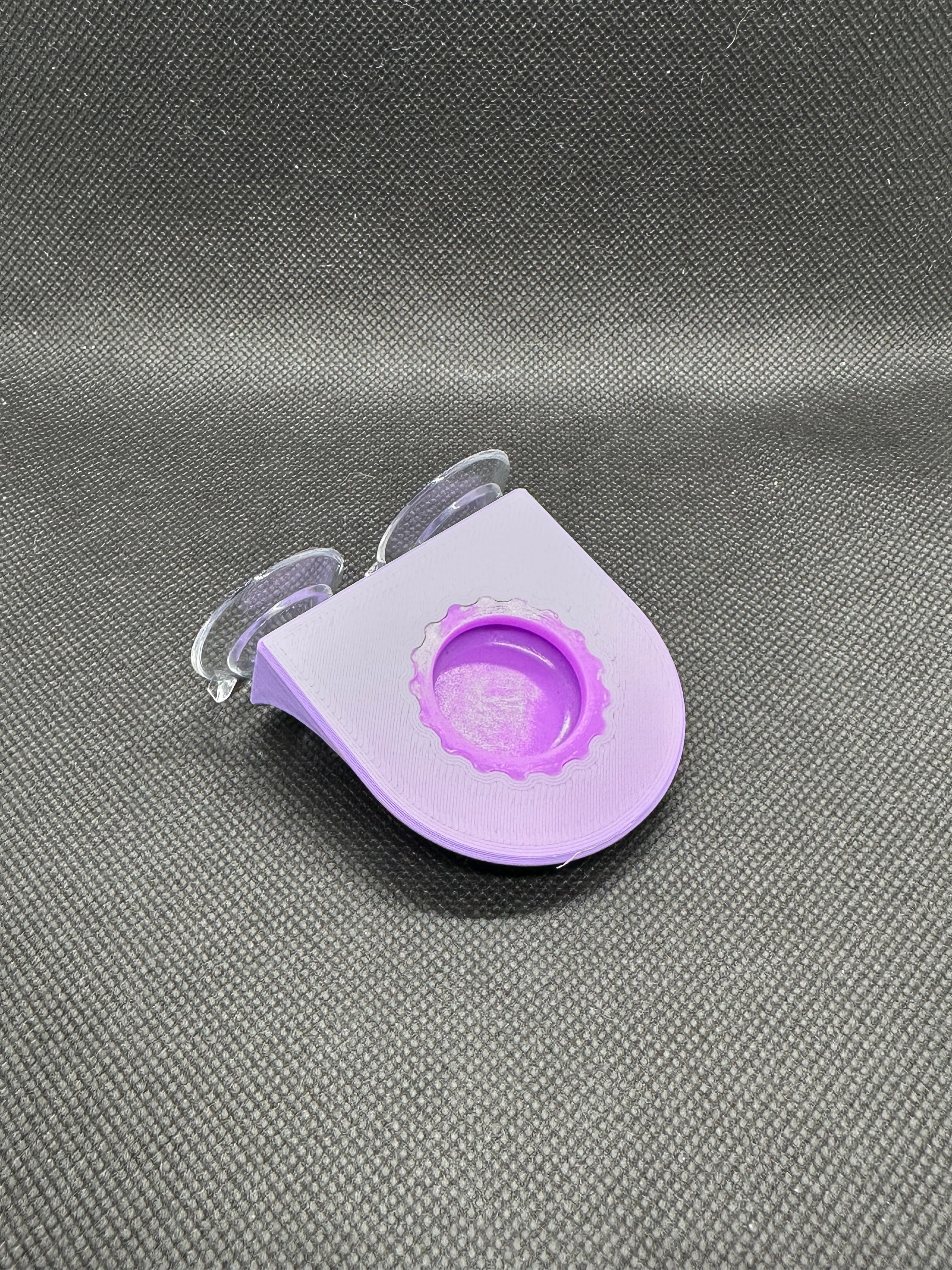 Suction Cup Single Bottle Cap Feeding Ledge w/ Cap