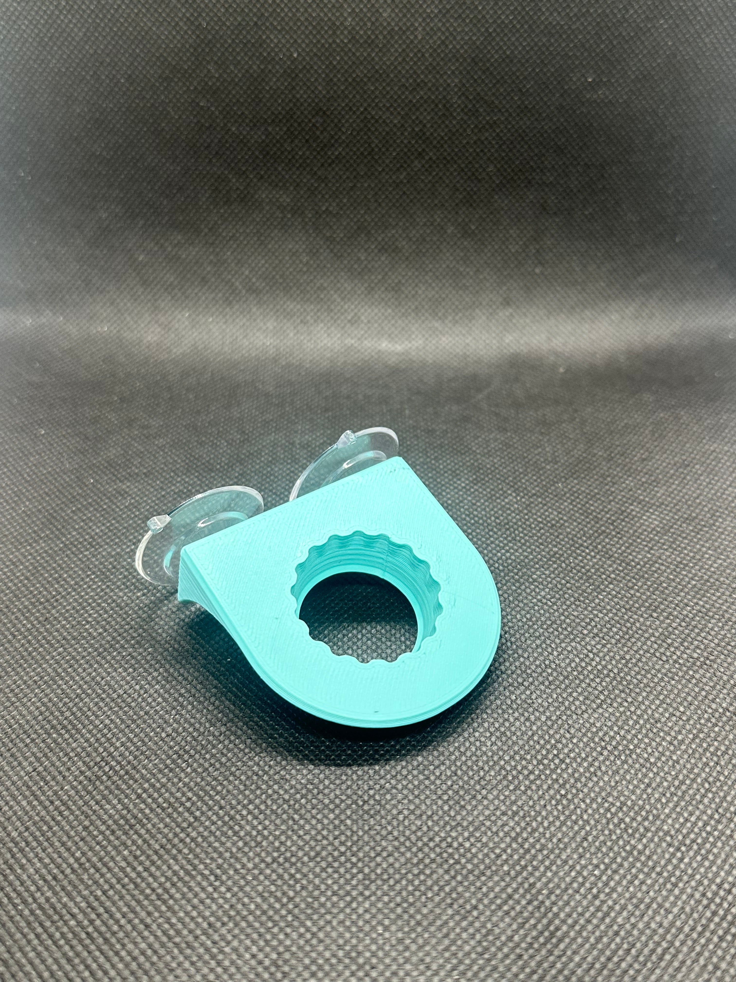 Suction Cup Single Bottle Cap Feeding Ledge