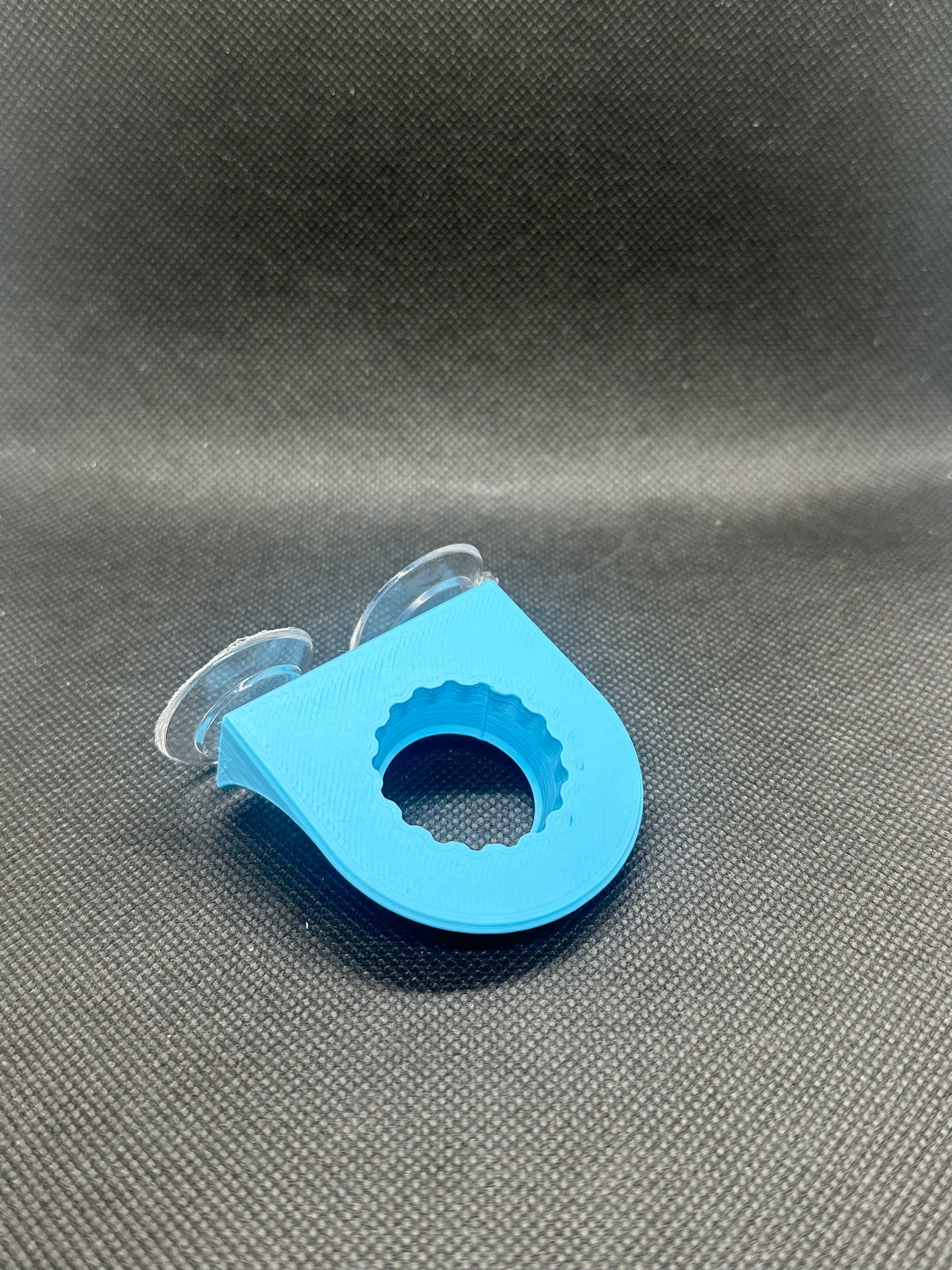 Suction Cup Single Bottle Cap Feeding Ledge